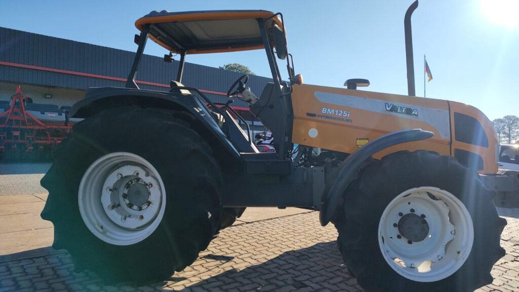 VALTRA BM 125 - FOTO 3