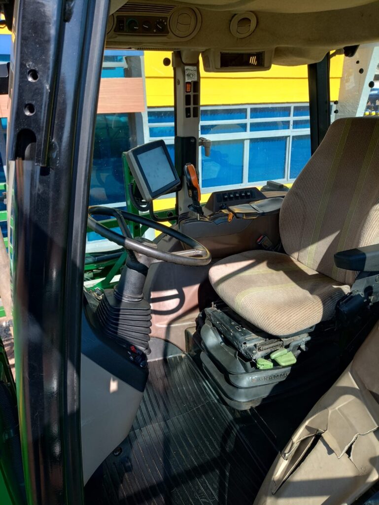 Pulverizador 4630 Cabine