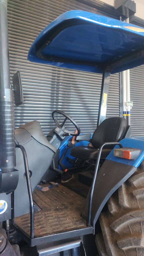 WhatsApp Image 2025-12-17 at 08.40.04 (2)